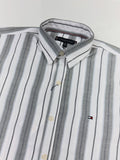 Tommy Hilfiger Men’s Classic Fit Striped Oxford Shirt – Sage Green & White