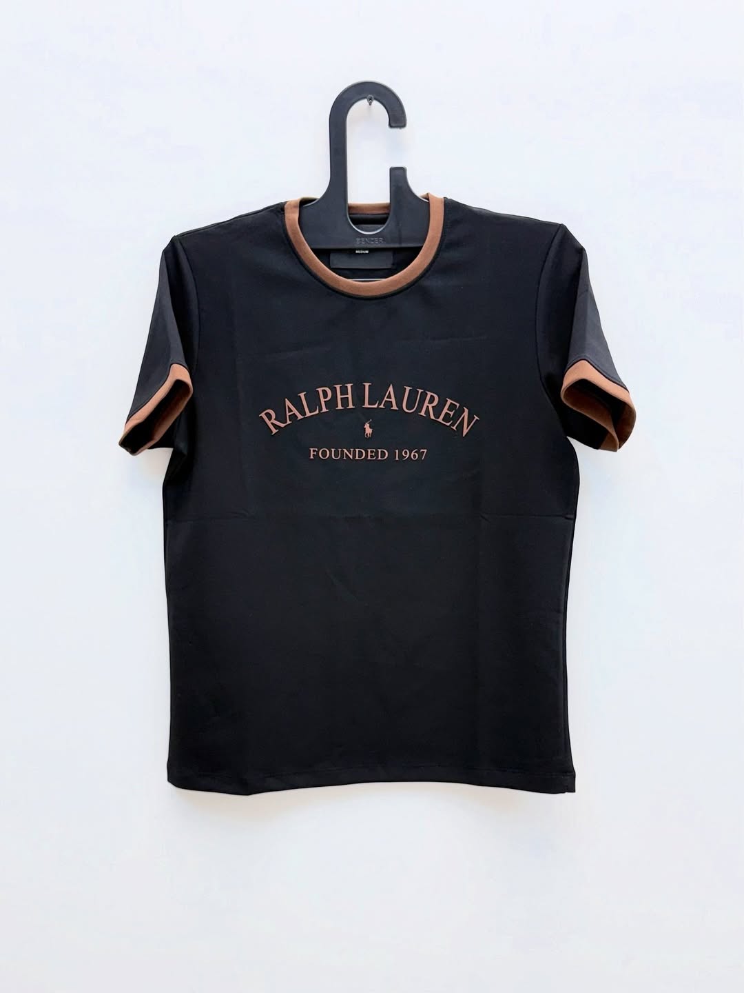 RALPH LAUREN GRAPHIC RINGER TEE-BLACK T-SHITRT