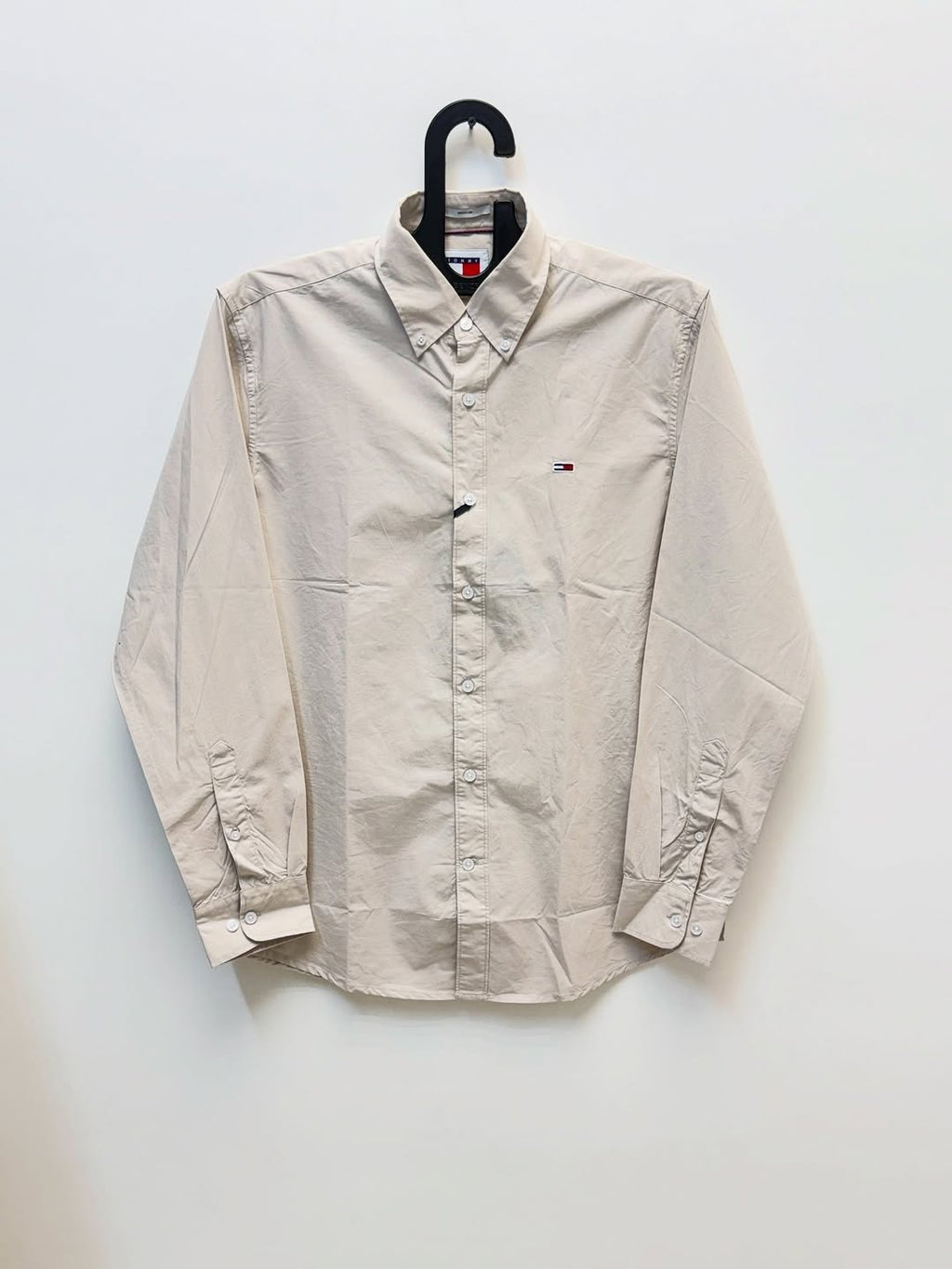 Tommy Jeans Heritage Essential Button-Down Shirt – Sand Beige