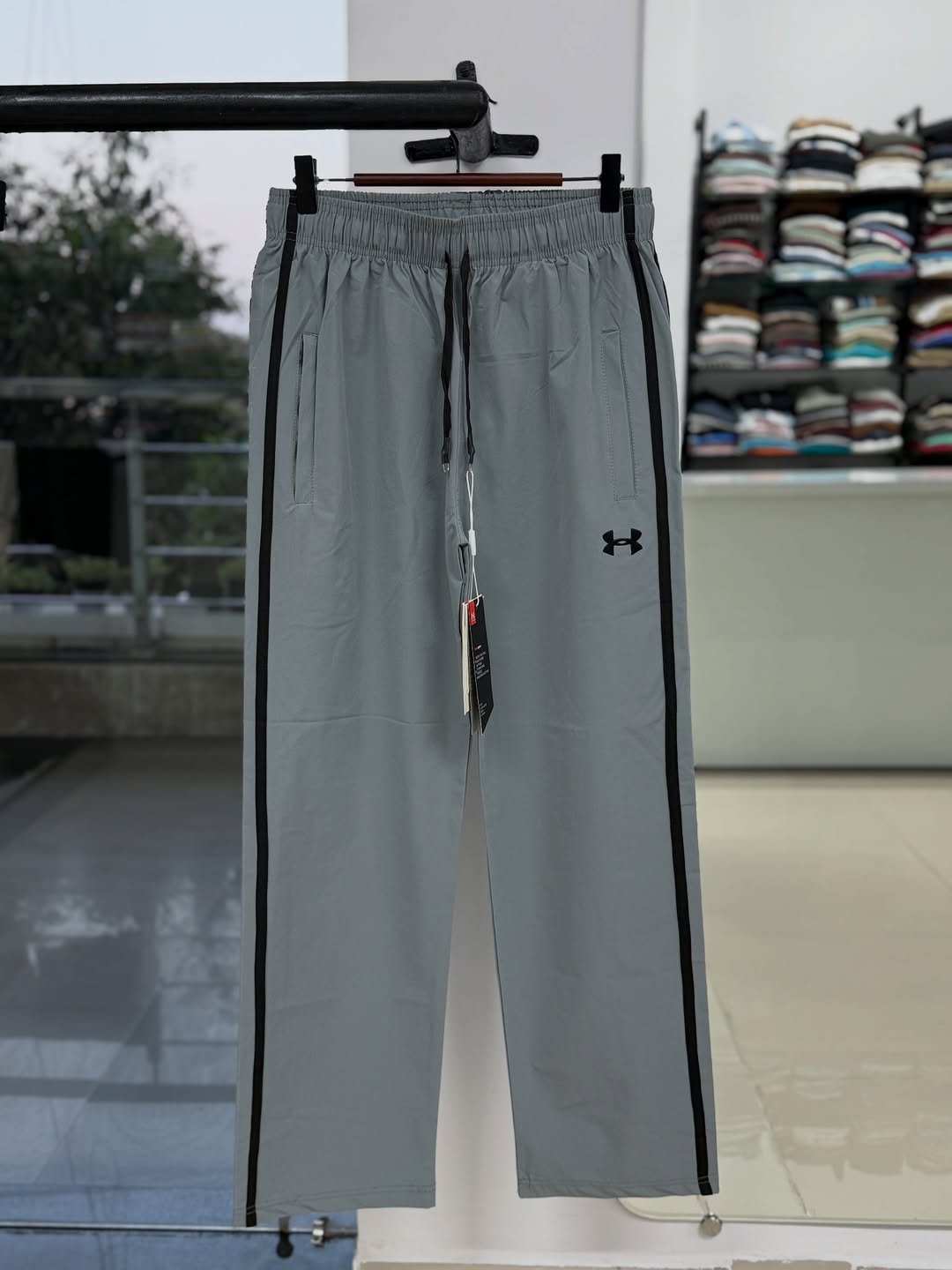 Under Armour Athletic Activewear Joggers – Grey